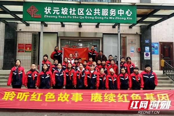 陈宫一直看不上刘备，明知吕布无能也不改投刘备，原因是什么？游戏画面